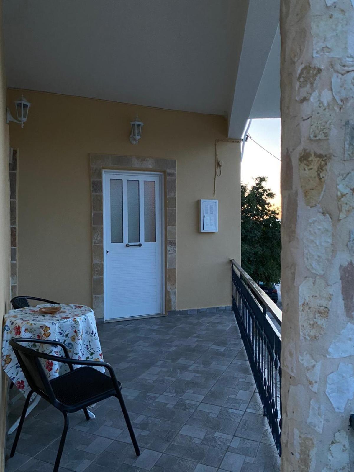 Marina'S House Villa Salamina Exterior photo
