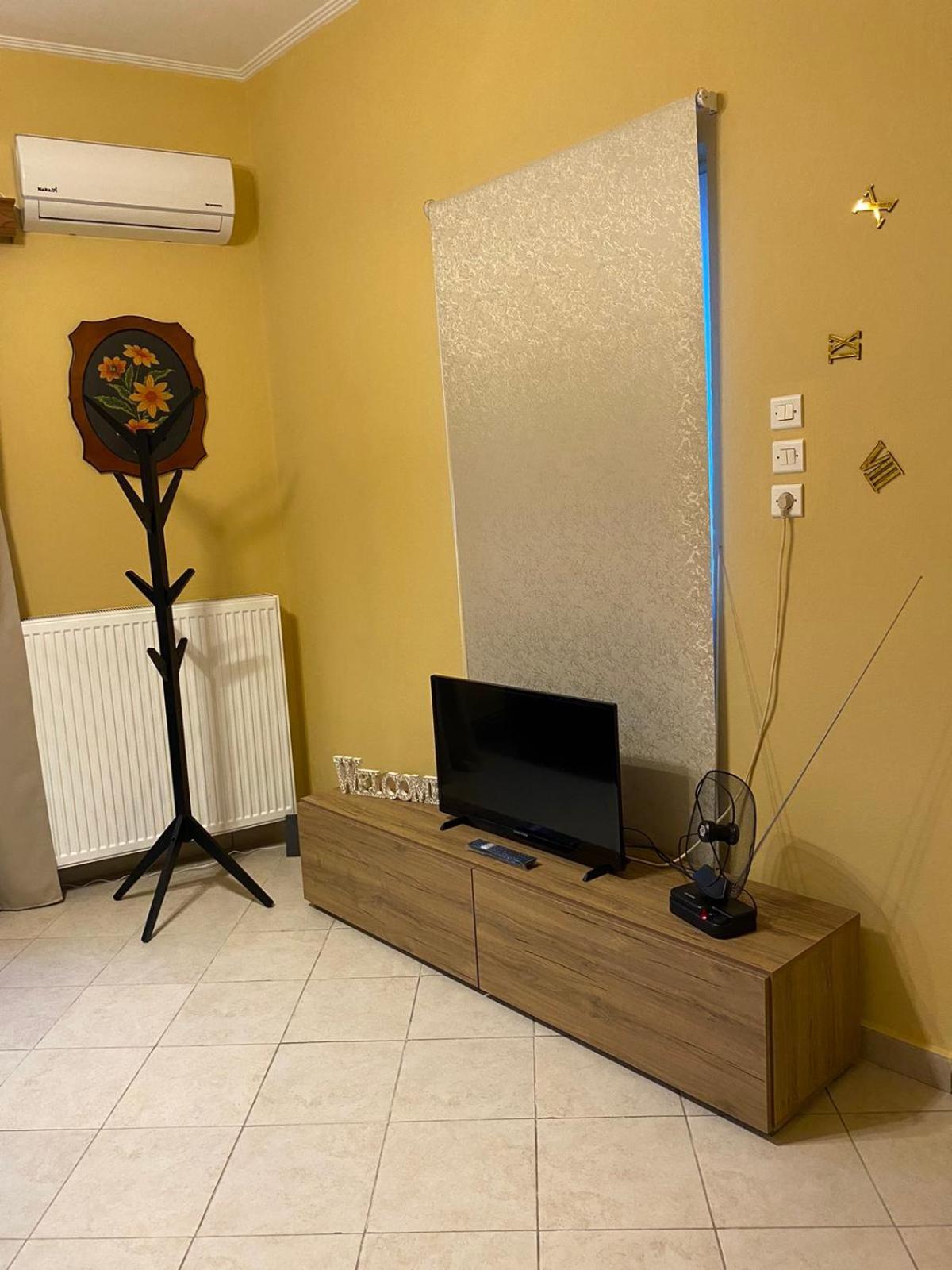 Marina'S House Villa Salamina Exterior photo